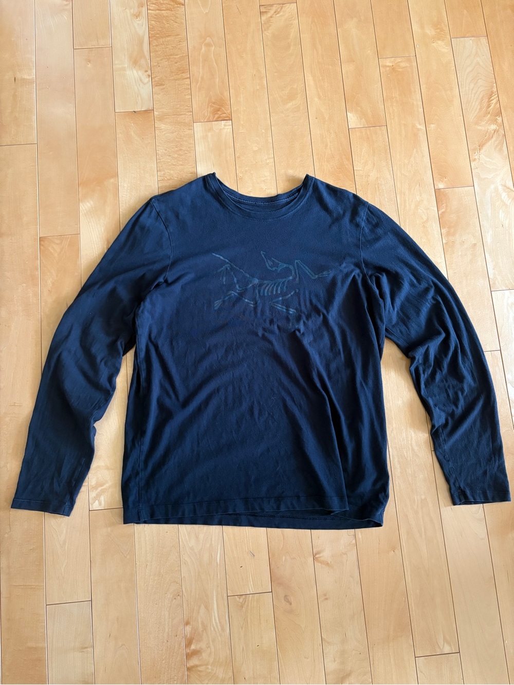 Arcteryx long sleeve shirt men’s